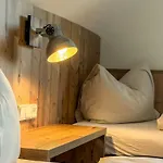 בית הארחה Restaurant Perschler