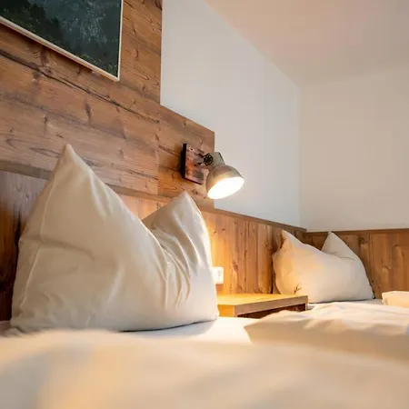 Vendégház Restaurant Perschler 4*